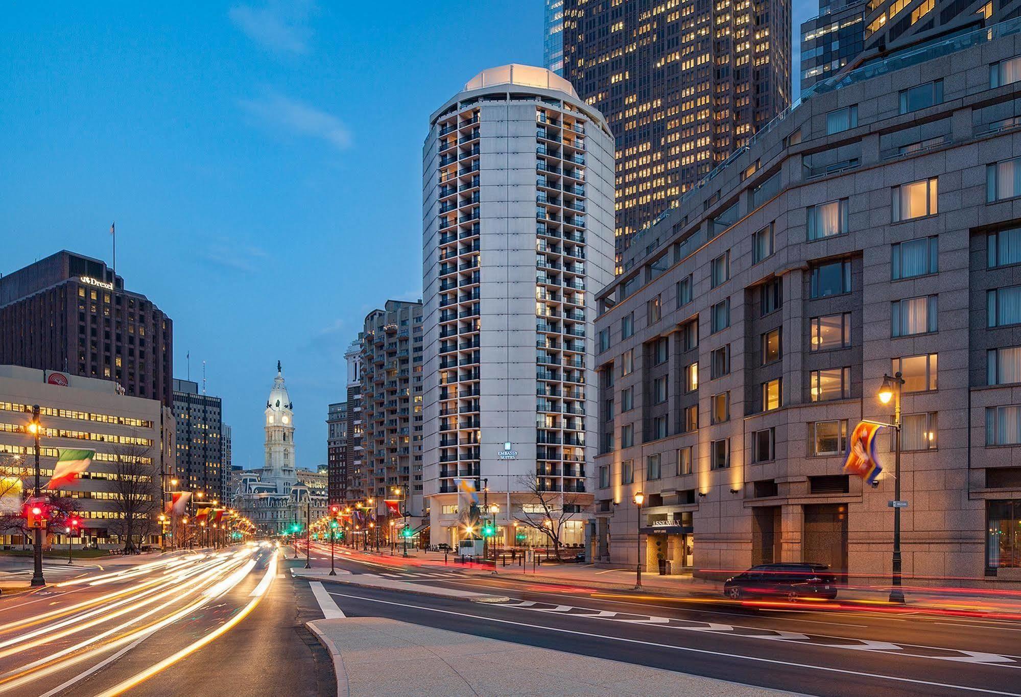 Embassy Suites Philadelphia - Center City Exterior photo